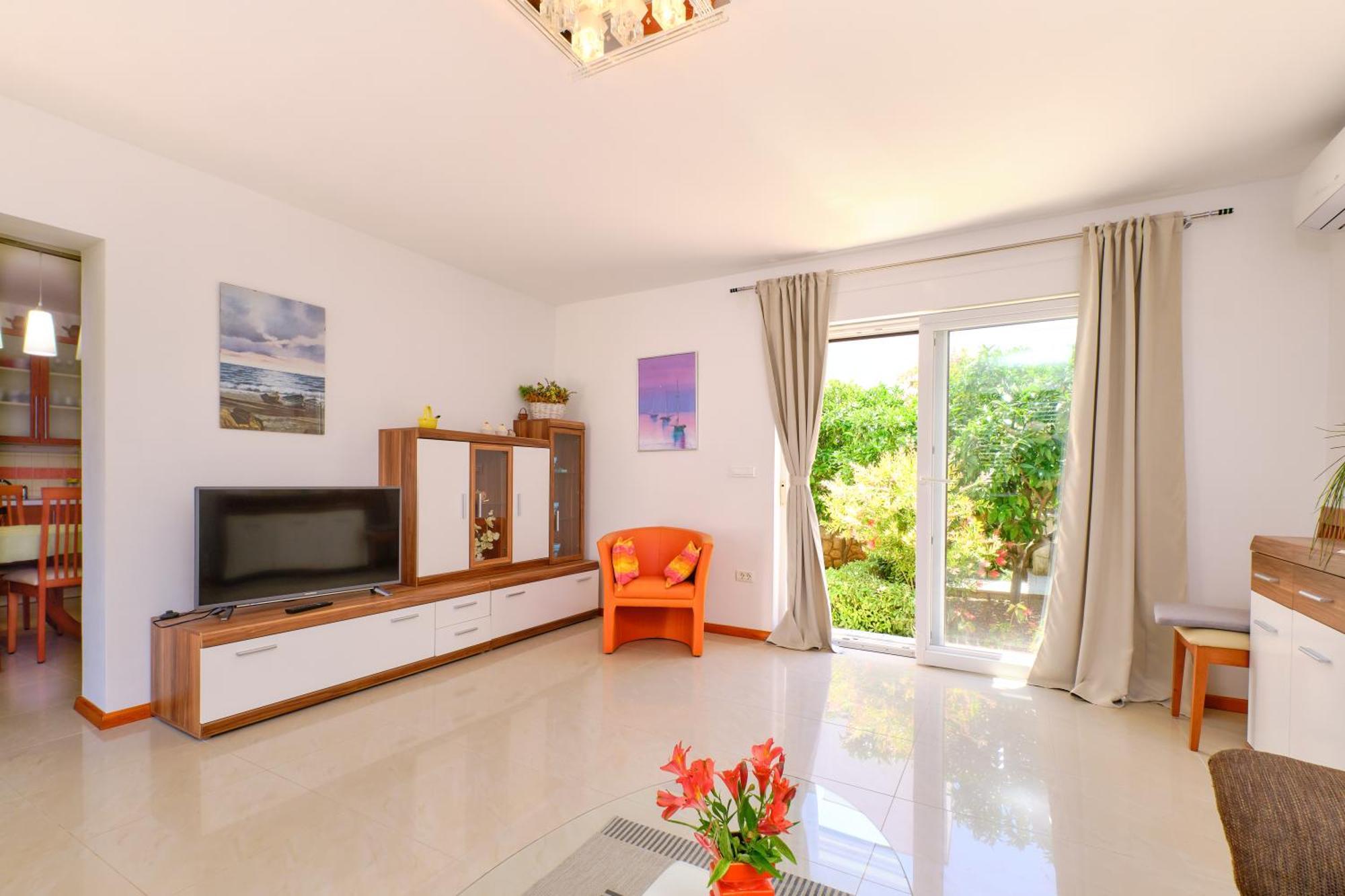 Apartman Mirjana 1 มาลีโลชินจ์ ภายนอก รูปภาพ